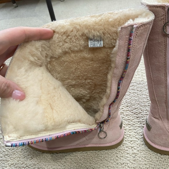 Super rare, never worn rainbow zipper UGG boots - Picture 6 of 13